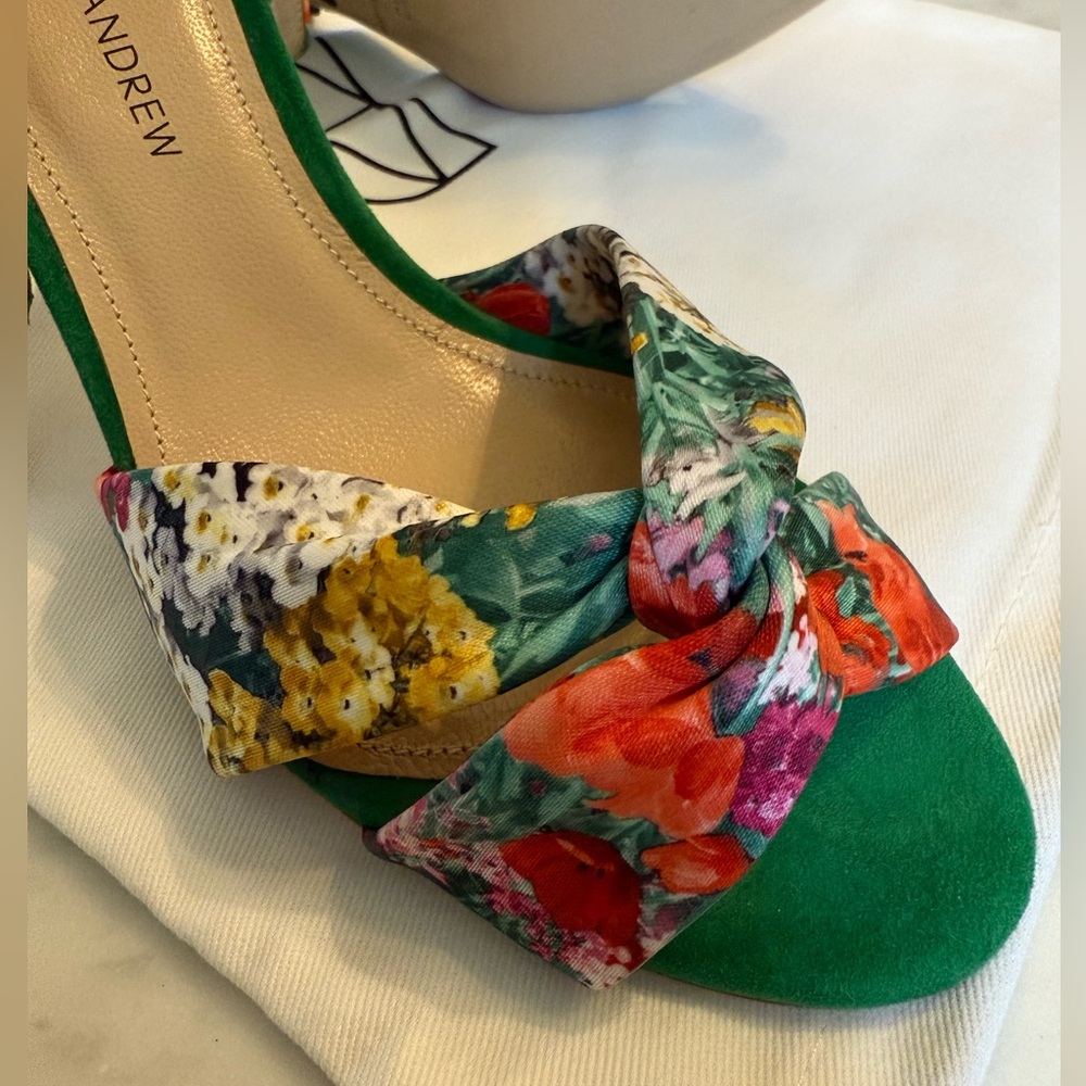 Paul Andrew Women's Floral Green Sandals - Picture 14 of 15